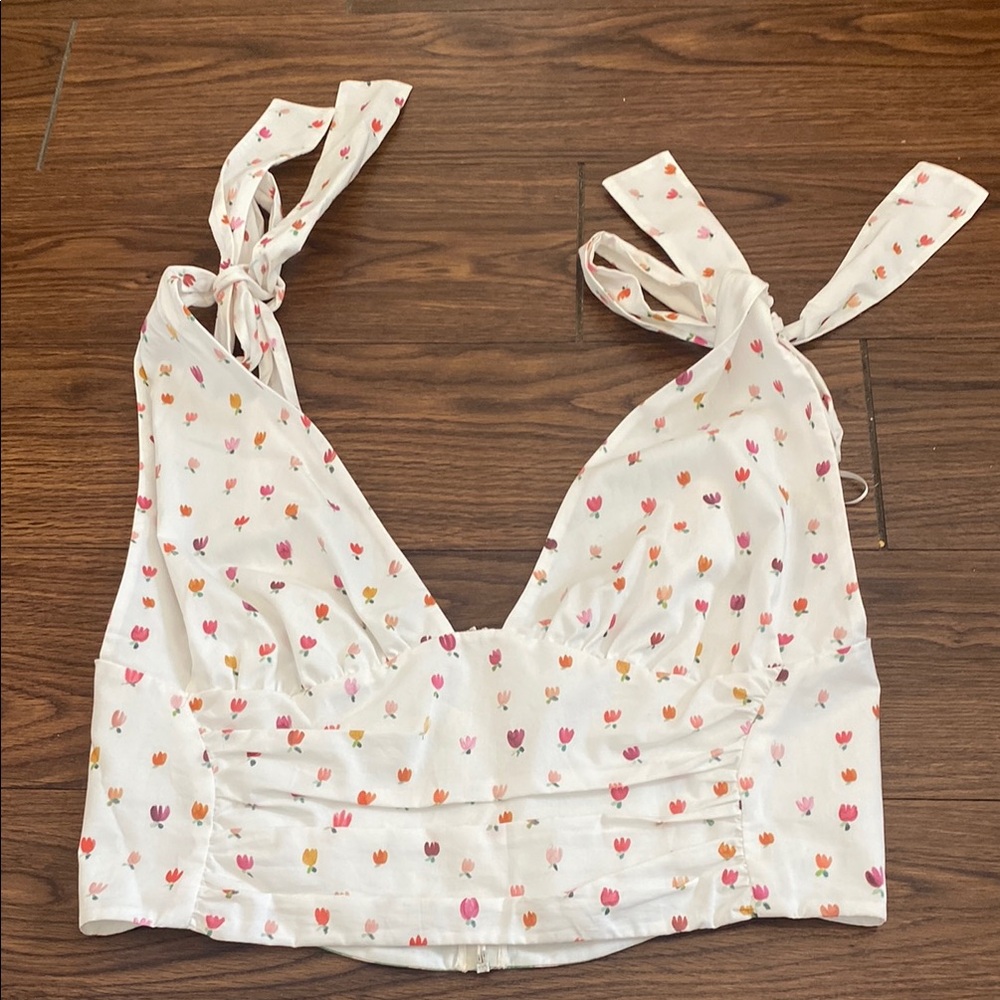 Size 10/12 Rosie Assoulin Cropped Blouse